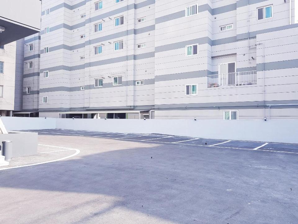 Pohang Brown Dot Hotel Bagian luar foto