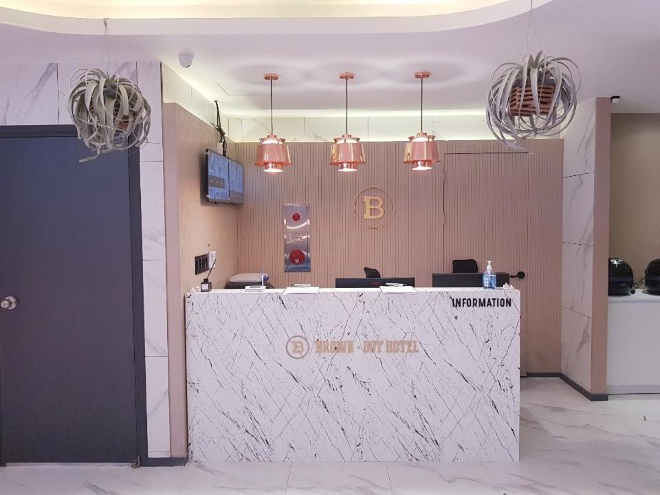Pohang Brown Dot Hotel Bagian luar foto