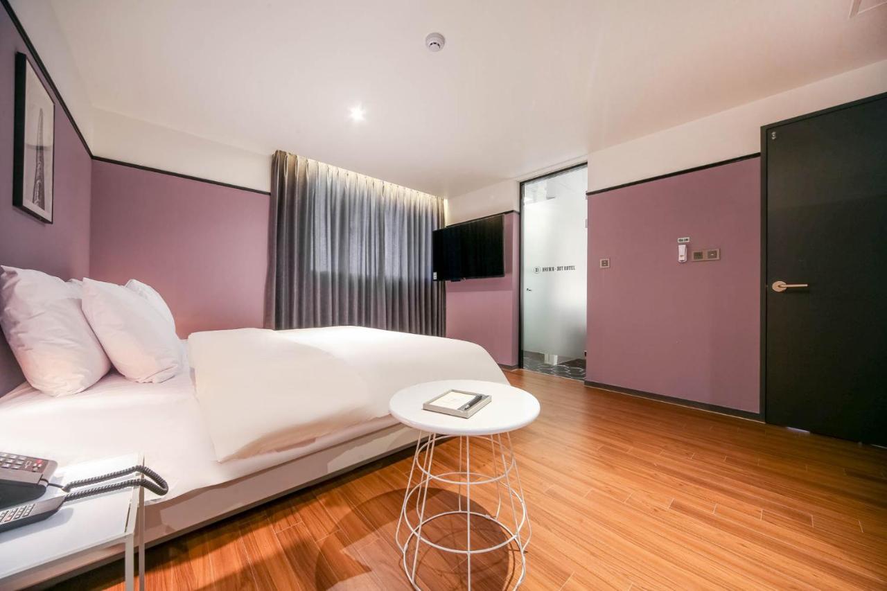 Pohang Brown Dot Hotel Bagian luar foto